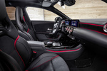 Mercedes-Benz CLA 45 S 4MATIC Shooting Brake AMG 45 S 4MATIC Shooting Brake Turismo familiar Interior Salpicadero 5 puertas