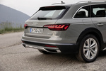 Audi A4 A4 allroad A4 allroad Turismo familiar Gris Quantum Exterior Posterior 5 puertas