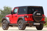 Jeep Wrangler 2.2 CRD 147 kW (200 CV) 8ATX Rubicon Todo terreno Rojo Firecracker Exterior Lateral-Posterior 3 puertas