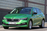 Skoda Scala 1.0 TSI 85 kW (115 CV) Style Style Pack Lanzamiento Turismo Verde Rally Metalizado Exterior Frontal-Lateral 5 puertas