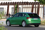 Skoda Scala 1.0 TSI 85 kW (115 CV) Style Style Pack Lanzamiento Turismo Verde Rally Metalizado Exterior Lateral-Posterior 5 puertas