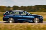 BMW Serie 3 330d xDrive Touring Touring M Sport Turismo familiar Azul Tansanit II Exterior Lateral 5 puertas