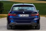 BMW Serie 3 330d xDrive Touring Touring M Sport Turismo familiar Azul Tansanit II Exterior Posterior 5 puertas