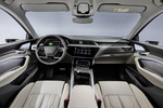 Audi e-tron 50 quattro Gama e-tron Todo terreno Interior Salpicadero 5 puertas