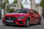 Mercedes-Benz CLA 45 S 4MATIC Coup&eacute; AMG 45 S 4MATIC Coup&eacute; Turismo Rojo Jupiter Exterior Frontal-Lateral 4 puertas