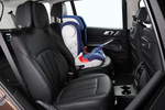 BMW X7 xDrive30d Design Pure Excellence (BMW Individual Cuero Merino Elfenbeinwei&szlig;) Todo terreno Interior Silla infantil 5 puertas