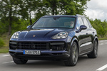 Porsche Cayenne Cayenne Turbo S E-Hybrid Cayenne Turbo S E-Hybrid Todo terreno Azul Noche Metalizado Exterior Frontal-Lateral 5 puertas