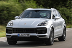 Porsche Cayenne Cayenne Turbo S E-Hybrid Cayenne Turbo S E-Hybrid Todo terreno Plata Rodio Metalizado Exterior Frontal-Lateral 5 puertas