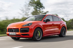 Porsche Cayenne Cayenne Turbo S E-Hybrid Coup&eacute; Cayenne Turbo S E-Hybrid Coup&eacute;  Todo terreno Naranja lava Exterior Frontal-Lateral 5 puertas