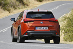 Lexus UX 250h 4x2 F SPORT Paquete Cuero Todo terreno Naranja Carnelian Exterior Posterior-Lateral 5 puertas