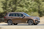 BMW X7 xDrive30d Design Pure Excellence Todo terreno Bronce Vermont Exterior Lateral-Frontal 5 puertas