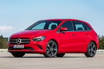 Mercedes-Benz Clase B B 250 e Gama Clase B Monovolumen Rojo Jupiter Exterior Frontal-Lateral 5 puertas