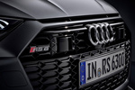 Audi A6 4.0 TFSI V8 600 CV RS 6 Avant Turismo familiar Gris Daytona mate Exterior Parrilla 5 puertas