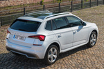 Skoda Kamiq 1.0 TSI 85 kW (115 CV) Style Style Todo terreno Blanco Luna Metalizado Exterior Posterior-Lateral 5 puertas