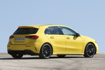 Mercedes-Benz Clase A AMG 35 4MATIC AMG 35 4MATIC Paquete Night AMG Turismo Amarillo Sol Exterior Lateral-Posterior 5 puertas