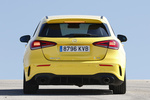 Mercedes-Benz Clase A AMG 35 4MATIC AMG 35 4MATIC Paquete Night AMG Turismo Amarillo Sol Exterior Posterior 5 puertas