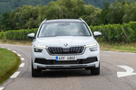 Skoda Kamiq 1.6 TDI 85 kW (115 CV) Style Style Todo terreno Blanco Luna Metalizado Exterior Frontal 5 puertas