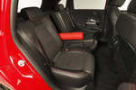 Mercedes-Benz Clase B B 200 7G-DCT AMG Line Paquete Night Monovolumen Rojo Jupiter Interior Asientos 5 puertas