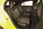 Mercedes-Benz Clase A AMG 35 4MATIC AMG 35 4MATIC Paquete Night AMG Turismo Amarillo Sol Interior Asientos 5 puertas