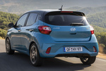 Hyundai i10 1.2 MPI 64 kW (84 CV) AT Style Turismo Aqua Turquoise / Phantom Black Exterior Lateral-Posterior 5 puertas