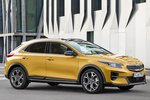 KIA XCeed Gama XCeed Emotion Todo terreno Quantum Yellow Exterior Lateral-Frontal 5 puertas