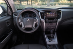 Mitsubishi L200 Doble Cabina 220 DI-D 6AT Doble Cabina Kaiteki Pick up Interior Salpicadero 4 puertas