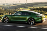 Porsche Taycan Turbo S Turbo S con llantas Exclusive Design Carbono Turismo Verde Mamba Metalizado Exterior Lateral-Posterior 4 puertas