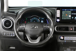 Hyundai Kona El&eacute;ctrico 150 kW (204 CV) Style 64 kWh El&eacute;ctrico Style Todo terreno Interior Volante 5 puertas