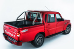 Mahindra Goa D 140 S10 Pick up Rojo Rage Exterior Cenital-Posterior-Lateral 4 puertas