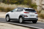 Hyundai Kona El&eacute;ctrico 150 kW (204 CV) Style 64 kWh El&eacute;ctrico Style Todo terreno Chalk White / Phantom Black Exterior Lateral-Posterior 5 puertas