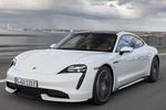 Porsche Taycan Turbo Turbo Turismo Blanco Carrara Metalizado Exterior Frontal-Lateral 4 puertas