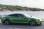 Porsche Taycan Turbo S Turbo S con llantas Exclusive Design Carbono Turismo Verde Mamba Metalizado Exterior Lateral 4 puertas
