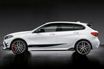 BMW Serie 1 M135i xDrive M135i con accesorios M Performance Turismo Alpinweiss Exterior Lateral 5 puertas