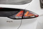 Hyundai IONIQ Plug-in 1.6 GDI 104 kW (141 CV) DCT Plug-In Style Turismo Polar White Exterior Pilotos 5 puertas