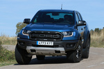 Ford Ranger Raptor 2.0 TDCI 157 kW (213 CV) 4x4 Aut. Raptor Doble Cabina Pick up Azul Ford Performance Exterior Frontal-Lateral 4 puertas