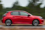 Peugeot 208 Puretech 100 Allure Turismo Elixir Red Exterior Lateral 5 puertas