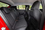 Peugeot 208 Puretech 100 Allure Turismo Interior Asientos 5 puertas