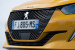 Peugeot 208 Puretech 100 GT Line Turismo Faro Yellow Exterior Parrilla 5 puertas