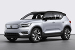 Volvo XC40 P8 AWD Recharge Recharge Todo terreno Gris Plata Glaciar Exterior Lateral-Frontal 5 puertas
