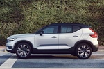 Volvo XC40 P8 AWD Recharge Recharge Todo terreno Gris Plata Glaciar Exterior Lateral 5 puertas