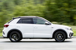 Volkswagen T-Roc R 2.0 TSI 221 kW (300 CV) 4MOTION DSG 7 vel. R Todo terreno Pure White Negro Exterior Lateral 5 puertas