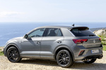 Volkswagen T-Roc R 2.0 TSI 221 kW (300 CV) 4MOTION DSG 7 vel. R Todo terreno Gris Indy metalizado Exterior Lateral-Posterior 5 puertas