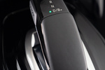 Peugeot 208 EV 100kW e-208 GT Line Turismo Interior Palanca de Cambios 5 puertas