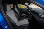 Peugeot 208 EV 100kW e-208 GT Line Turismo Interior Asientos 5 puertas