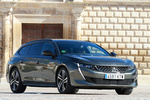 Peugeot 508 SW BlueHDi 180 S&S EAT8 SW GT Turismo familiar Gris Amazonite Exterior Lateral-Frontal 5 puertas
