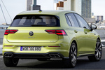Volkswagen Golf 1.5 eTSI 150 CV R-Line Turismo Amarillo Lima Metalizado Exterior Posterior-Lateral 5 puertas