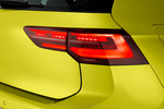 Volkswagen Golf 1.5 eTSI 150 CV Style Turismo Lemon Yellow Exterior Pilotos 5 puertas