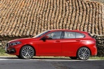 BMW Serie 1 118i Sport Turismo Melbourne Rot Metalizado Exterior Lateral 5 puertas