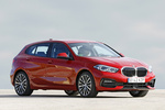 BMW Serie 1 118i Sport Turismo Melbourne Rot Metalizado Exterior Lateral-Frontal 5 puertas