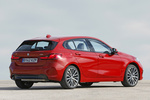 BMW Serie 1 118i Sport Turismo Melbourne Rot Metalizado Exterior Posterior-Lateral 5 puertas